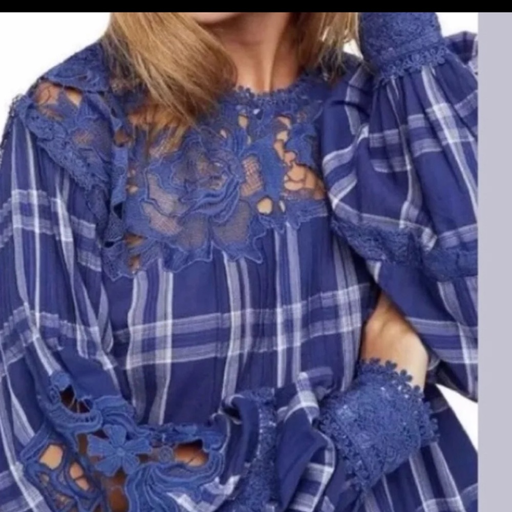 Free People - Picture 3 of 9